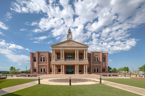 Discover Roanoke, Texas: Top 10 Points of Interest to Visit